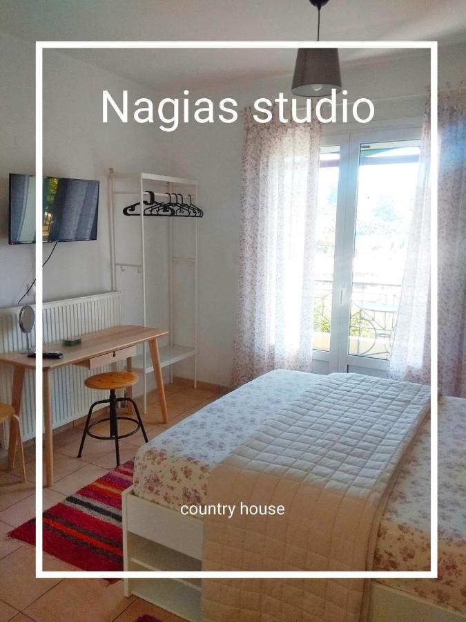Elaia Country Living Villa Galatás Exterior foto